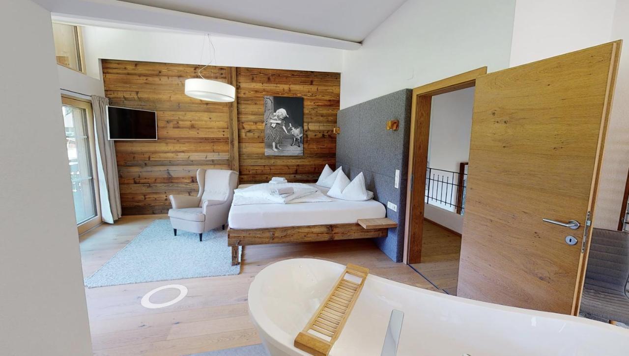 Appartements "Da Zillertaler Und Die Geigerin" Майерхофен Екстериор снимка