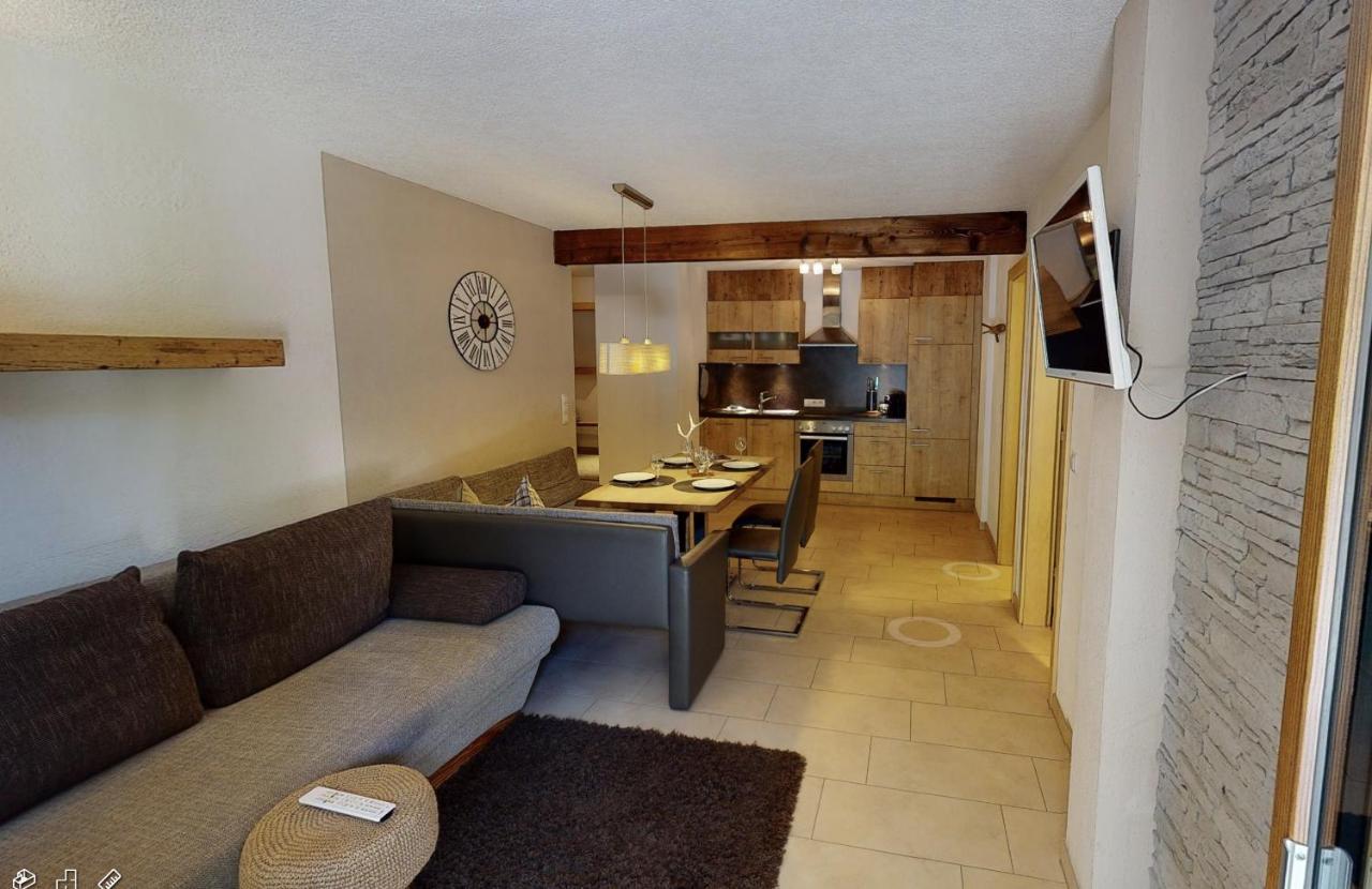 Appartements "Da Zillertaler Und Die Geigerin" Майерхофен Екстериор снимка